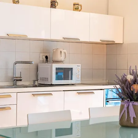 Kolovare By Belmont Realty Zadar