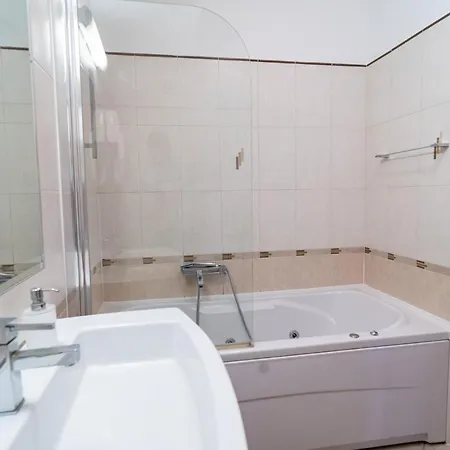 Kolovare By Belmont Realty Apartment Zadar