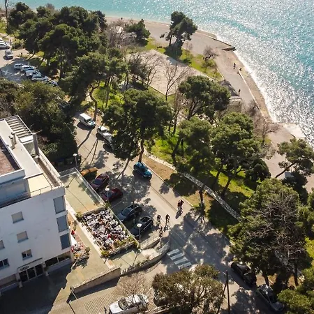 Kolovare By Belmont Realty Apartment *