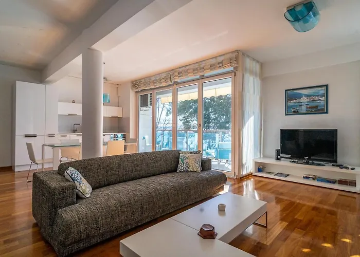 Kolovare By Belmont Realty Apartment *