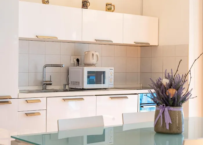 Kolovare By Belmont Realty Zadar