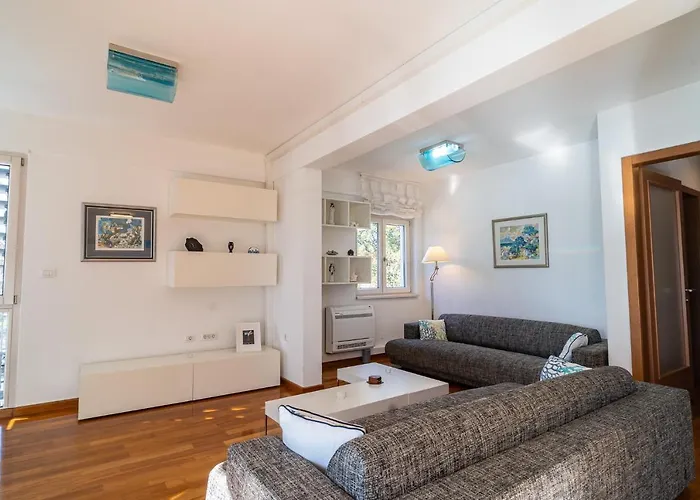Kolovare By Belmont Realty Apartment Zadar