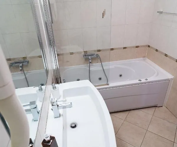 Apartment Kolovare By Belmont Realty